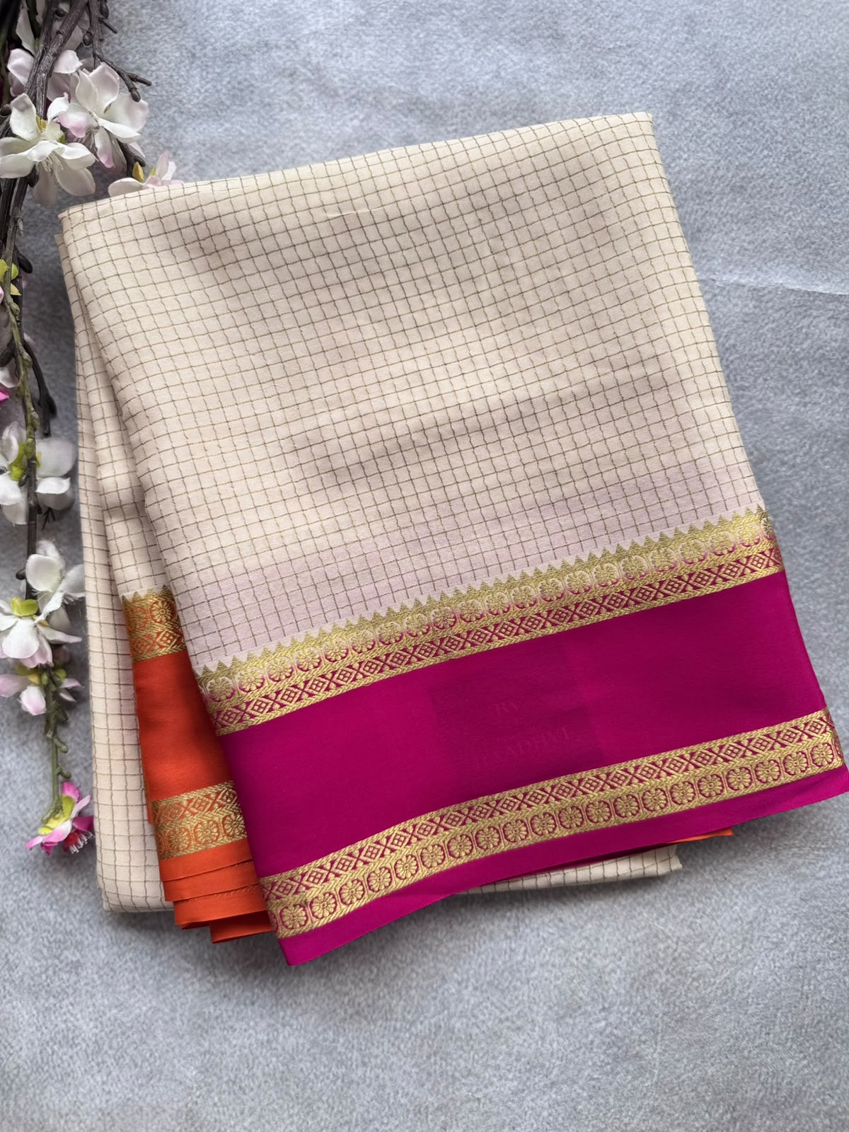 Cream GJ Checks Pure Mysore Crepe Silk Saree 109