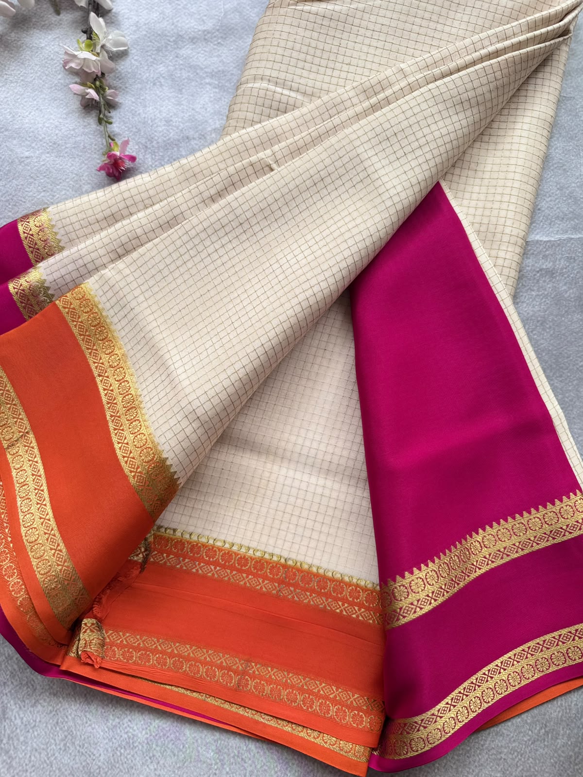 Cream GJ Checks Pure Mysore Crepe Silk Saree 109