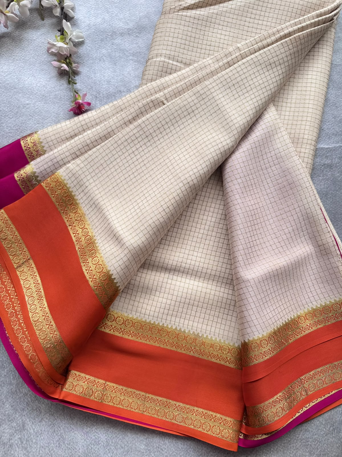 Cream GJ Checks Pure Mysore Crepe Silk Saree 109