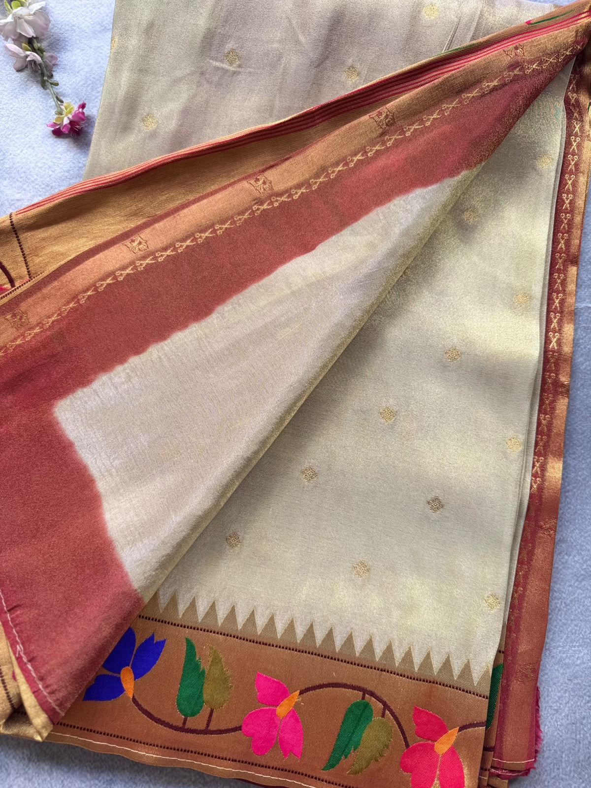 Cream Pure Tissue Paithani Saree 109