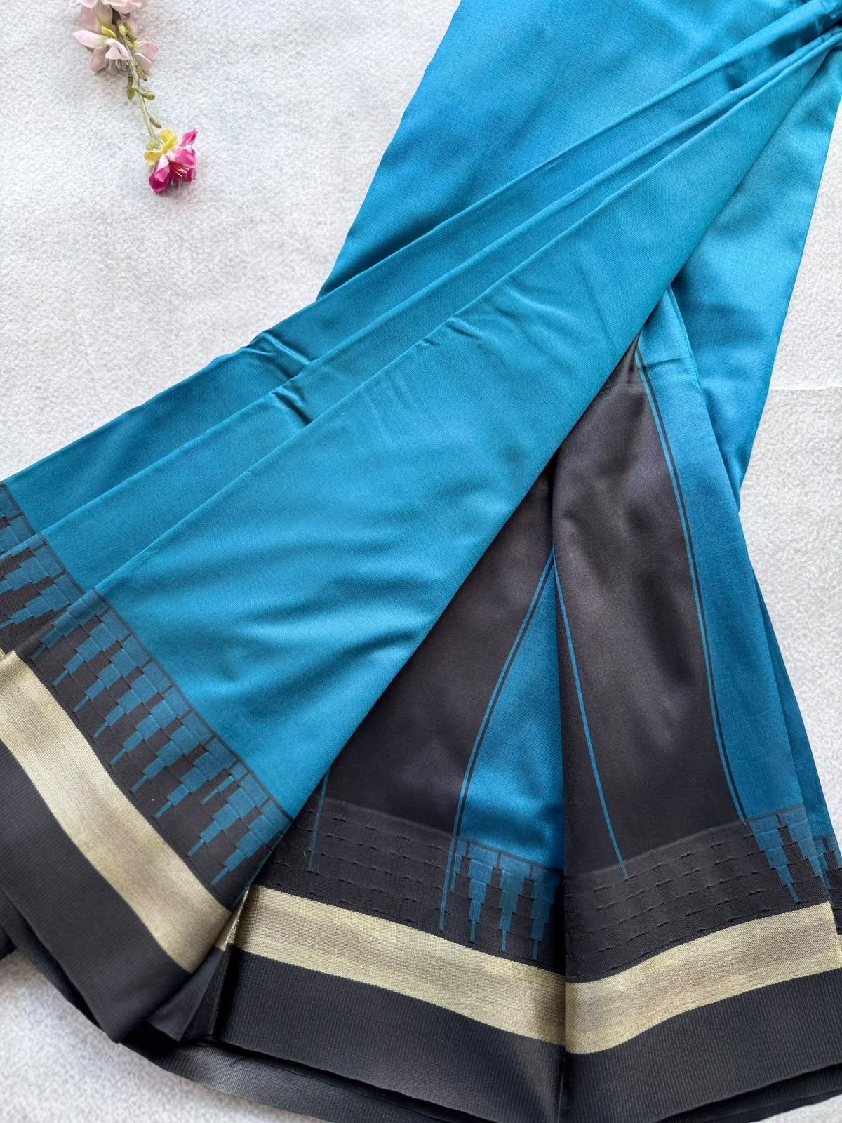 Peacock Blue Semi Silk Saree 109