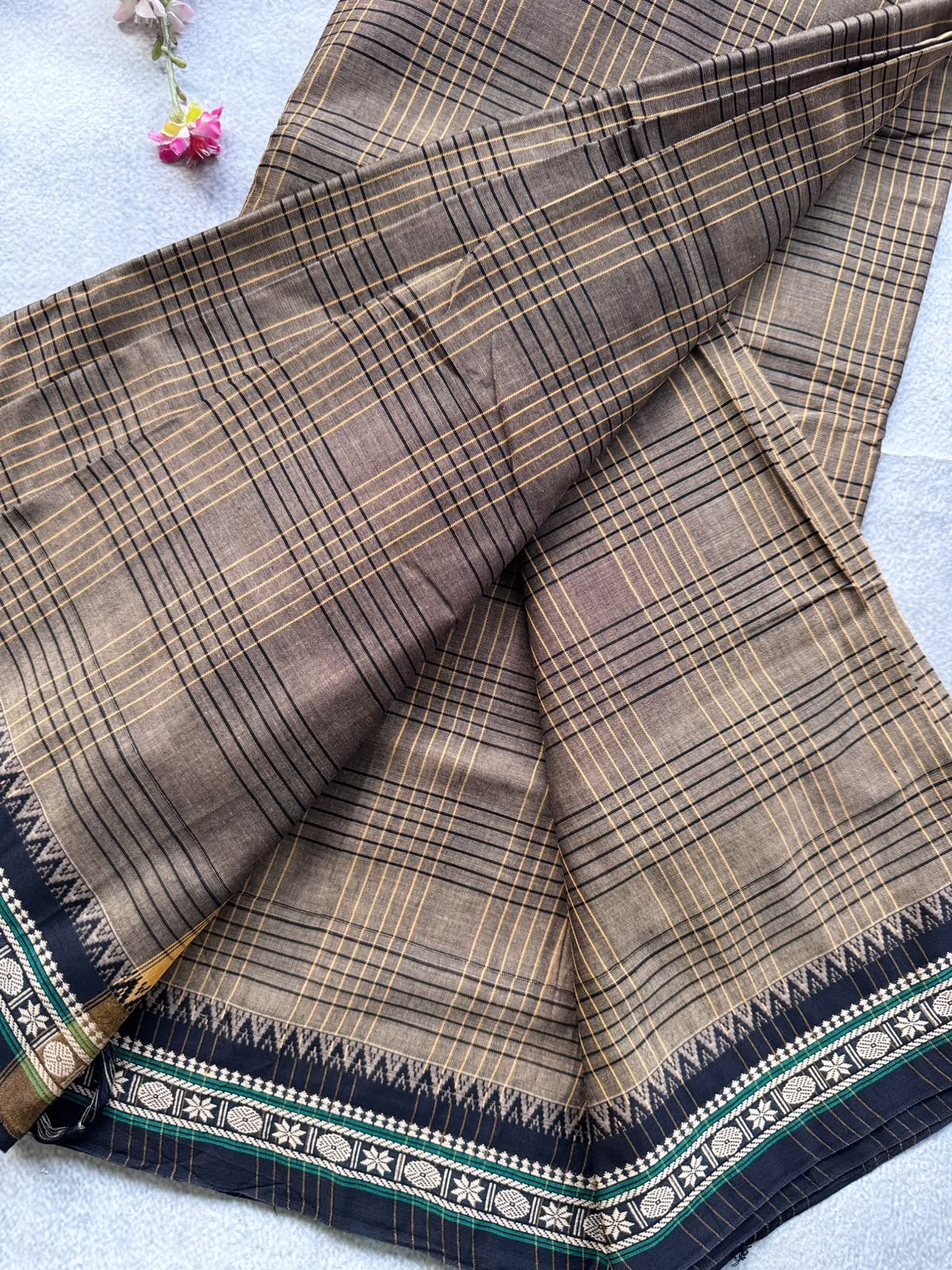 Black Checks Narayanpet Cotton Saree 109