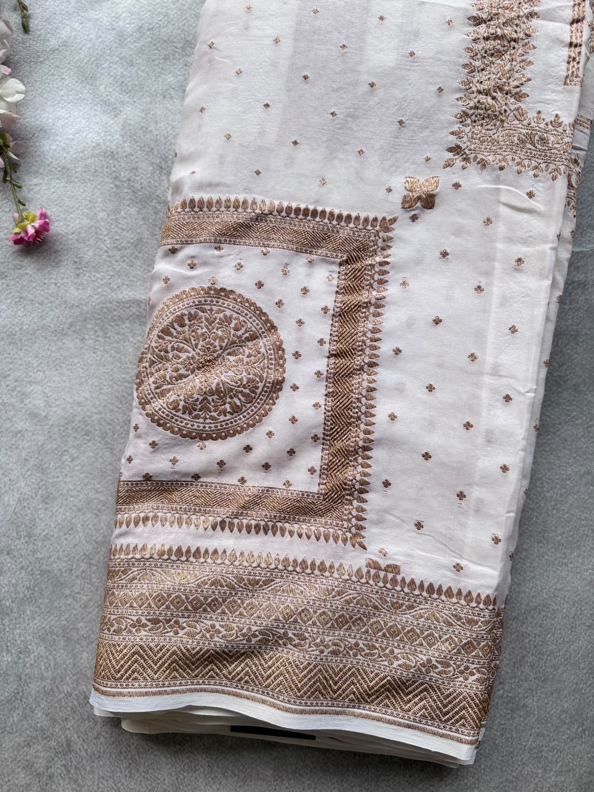 Cream Benarasi Pure Crepe Saree 109