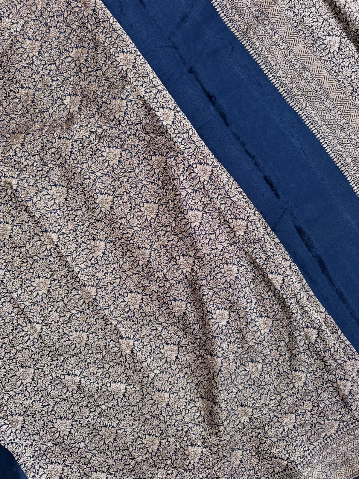 Black Benarasi Pure Crepe Saree 109