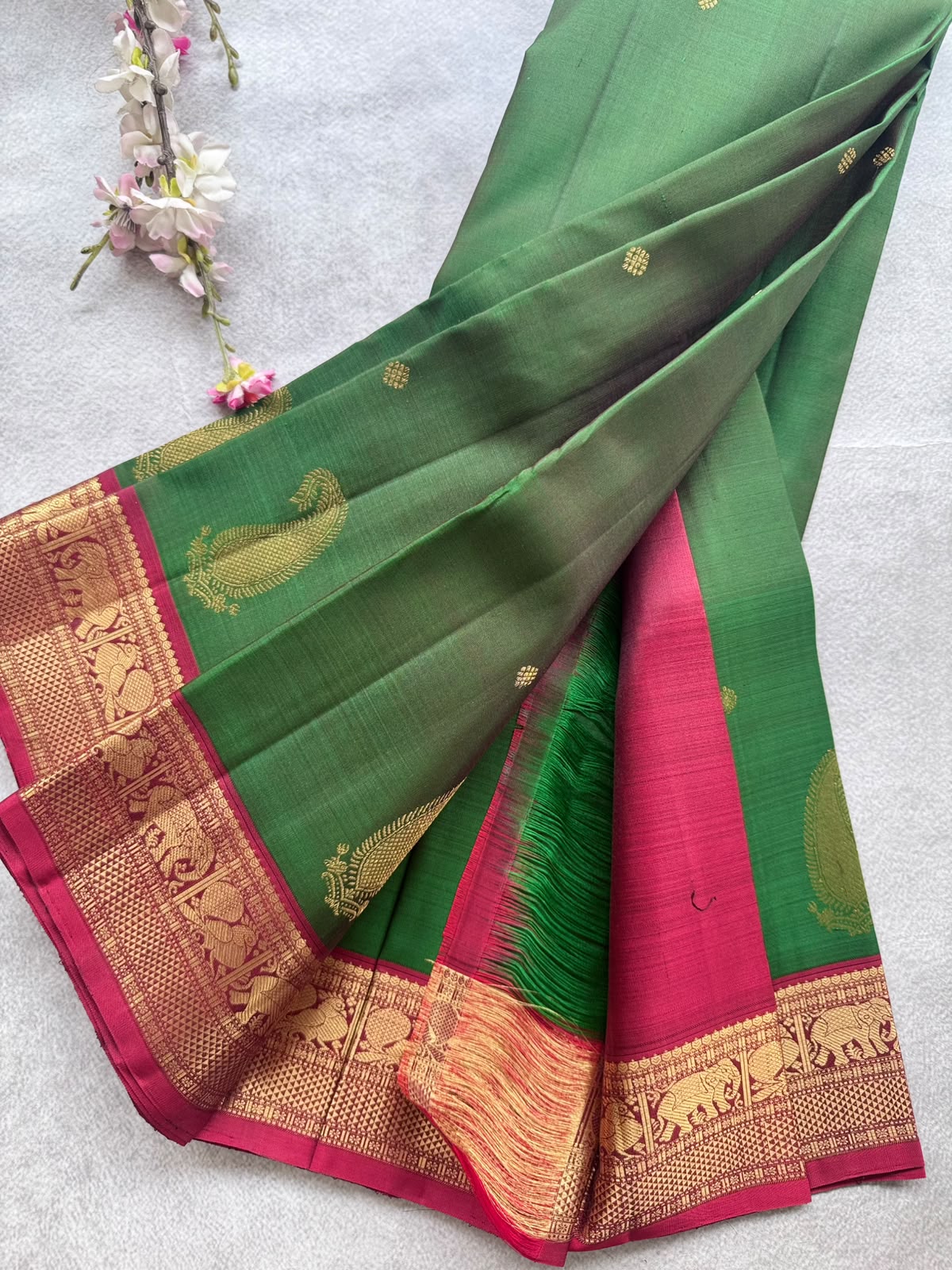 Green Handloom Pure Kanchi Saree (Swara)