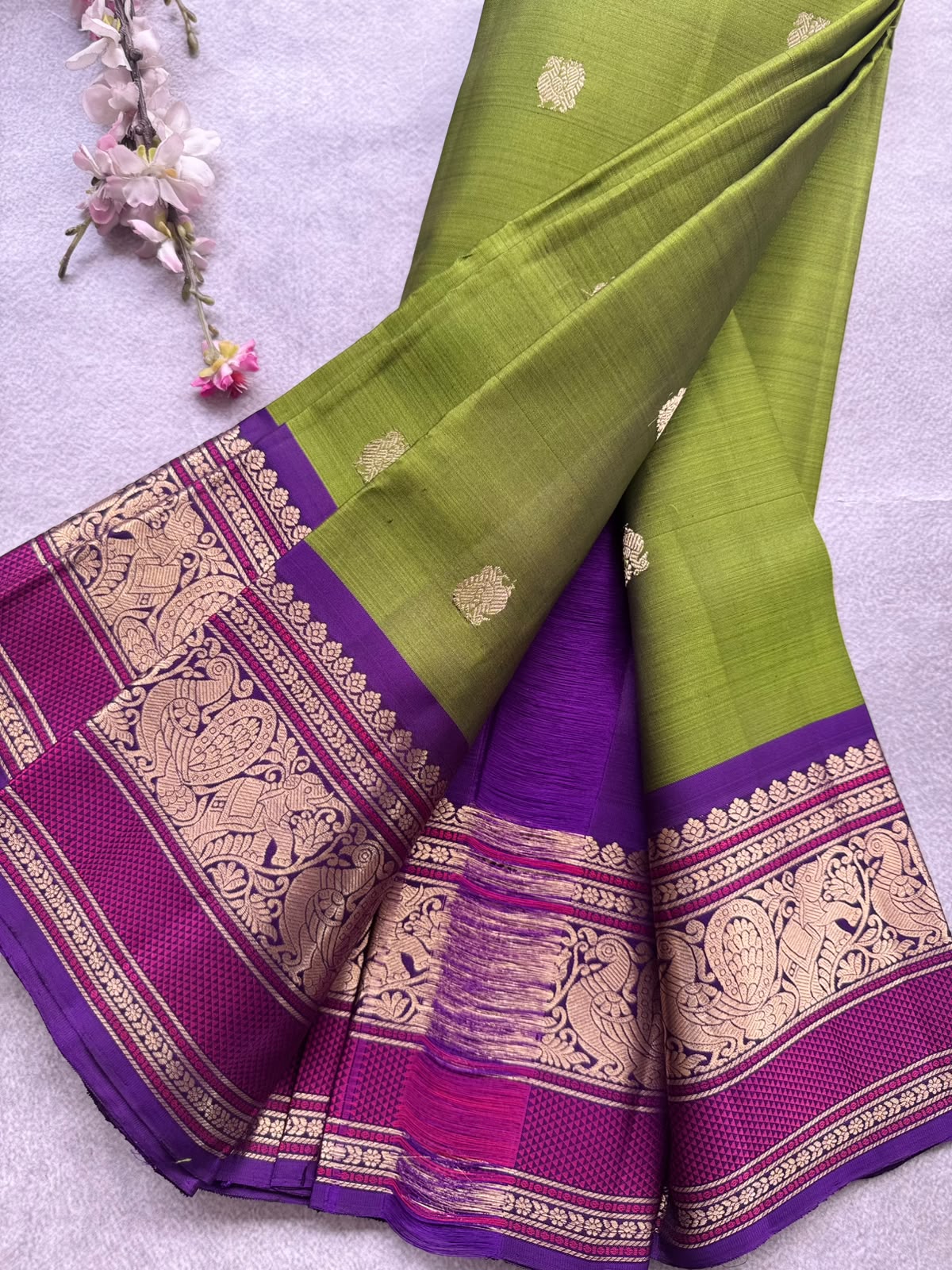 Green Handloom Pure Kanchi Saree (Swara)