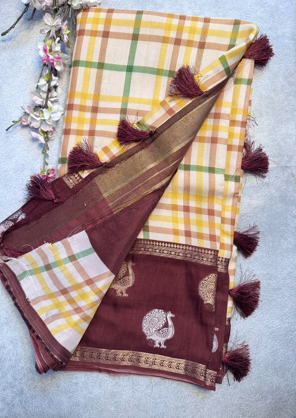 Cream n Brown Checks Crepe Tissue Saree 109