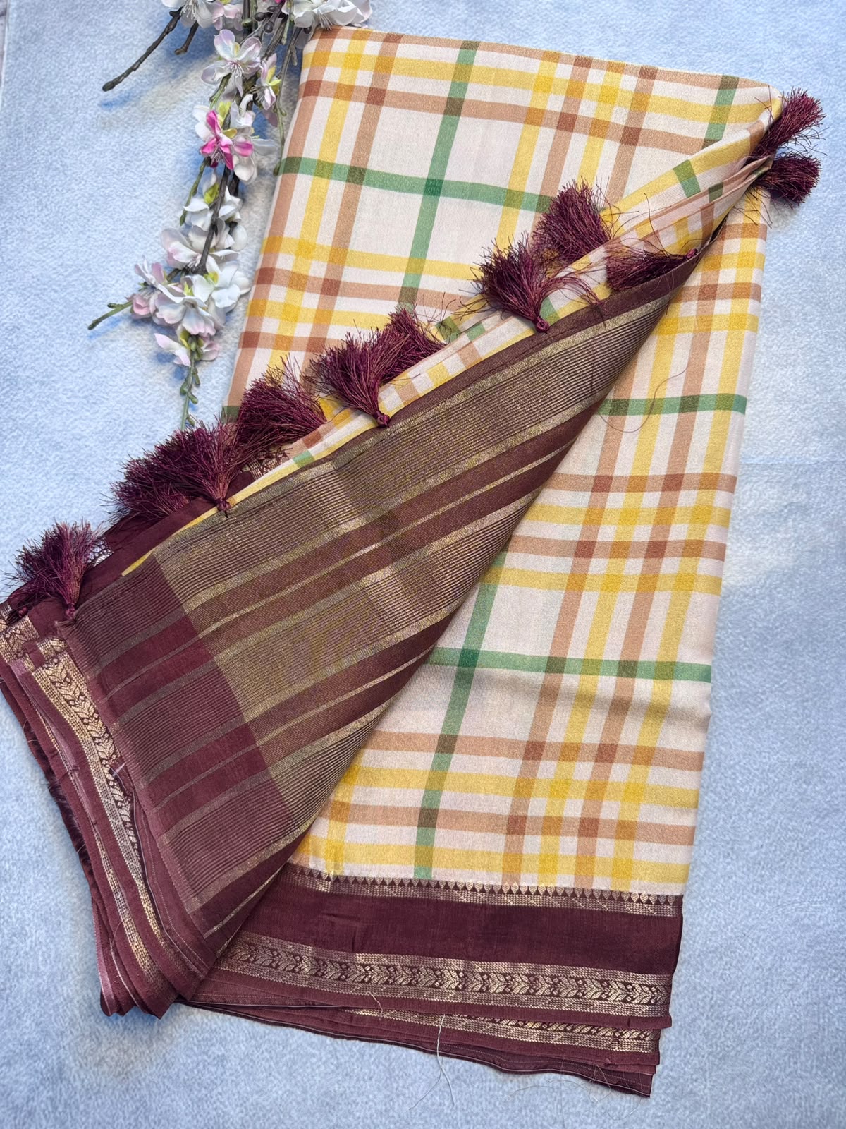 Cream n Brown Checks Crepe Tissue Saree 109