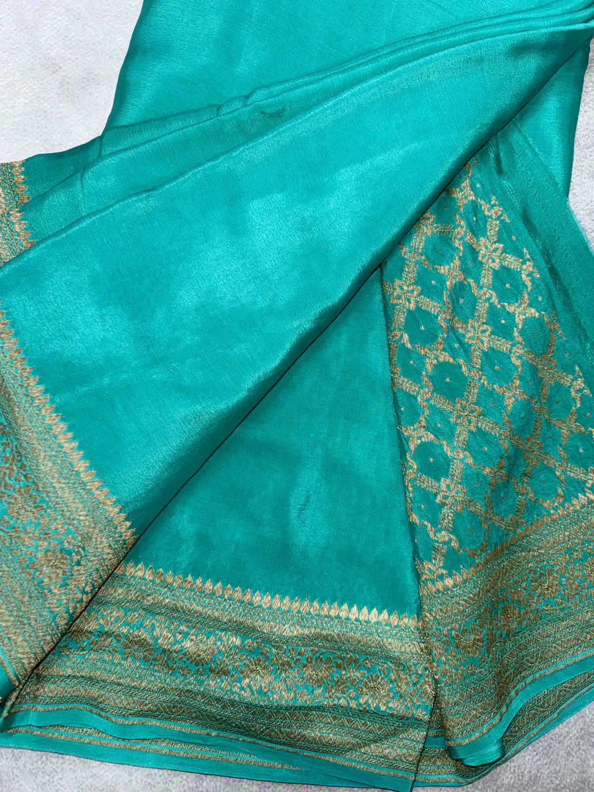 Sea Green Pure Benarasi Crepe Saree 110