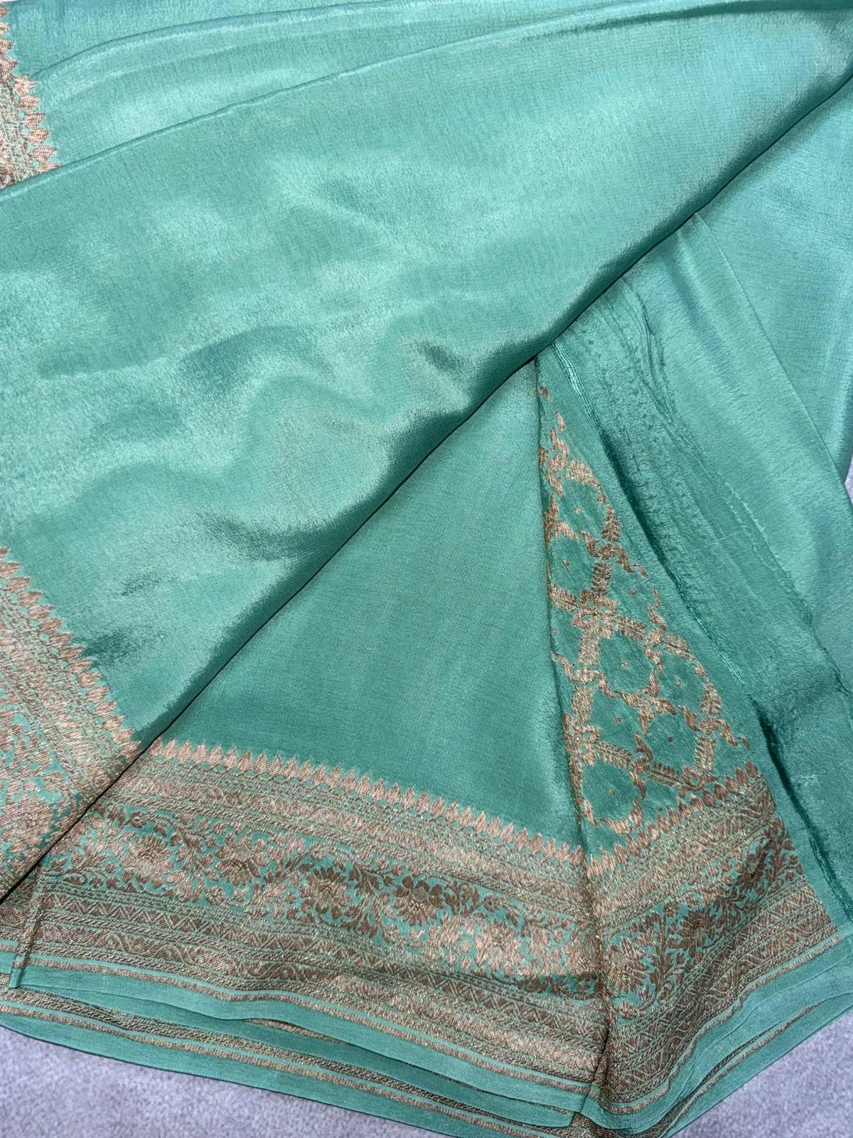 Pastel Green Pure Benarasi Crepe Saree 110