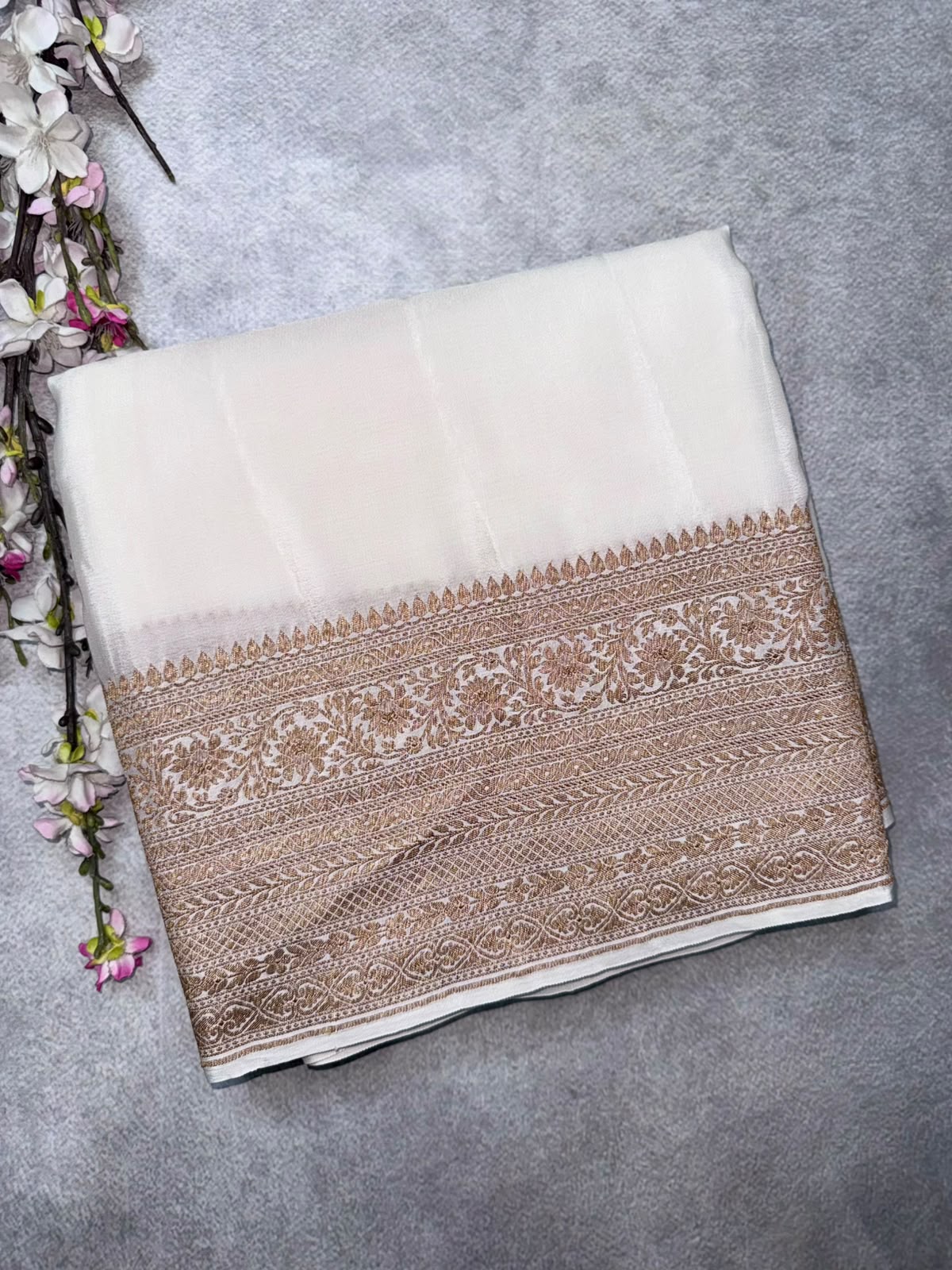 Cream Pure Benarasi Crepe Saree 110