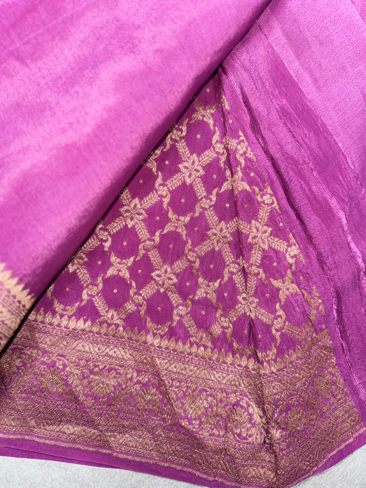 Mauve Pure Benarasi Crepe Saree 110