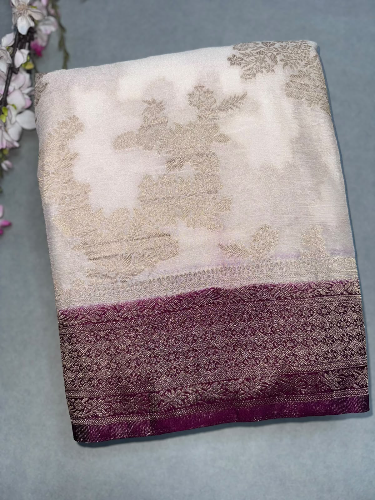 Cream Semi Georgette Saree 110
