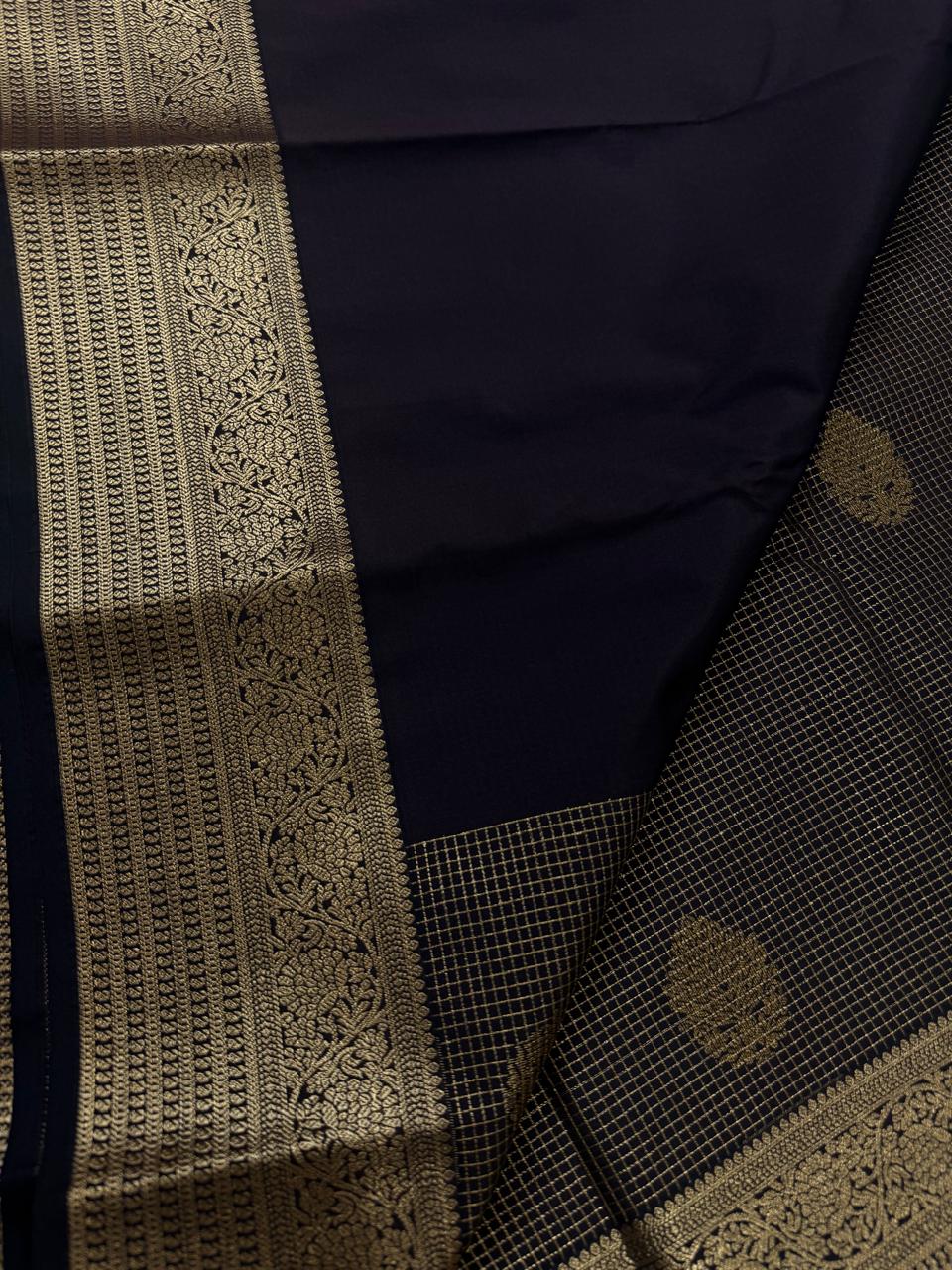 Brown Checks Semi Kanchi Saree 110