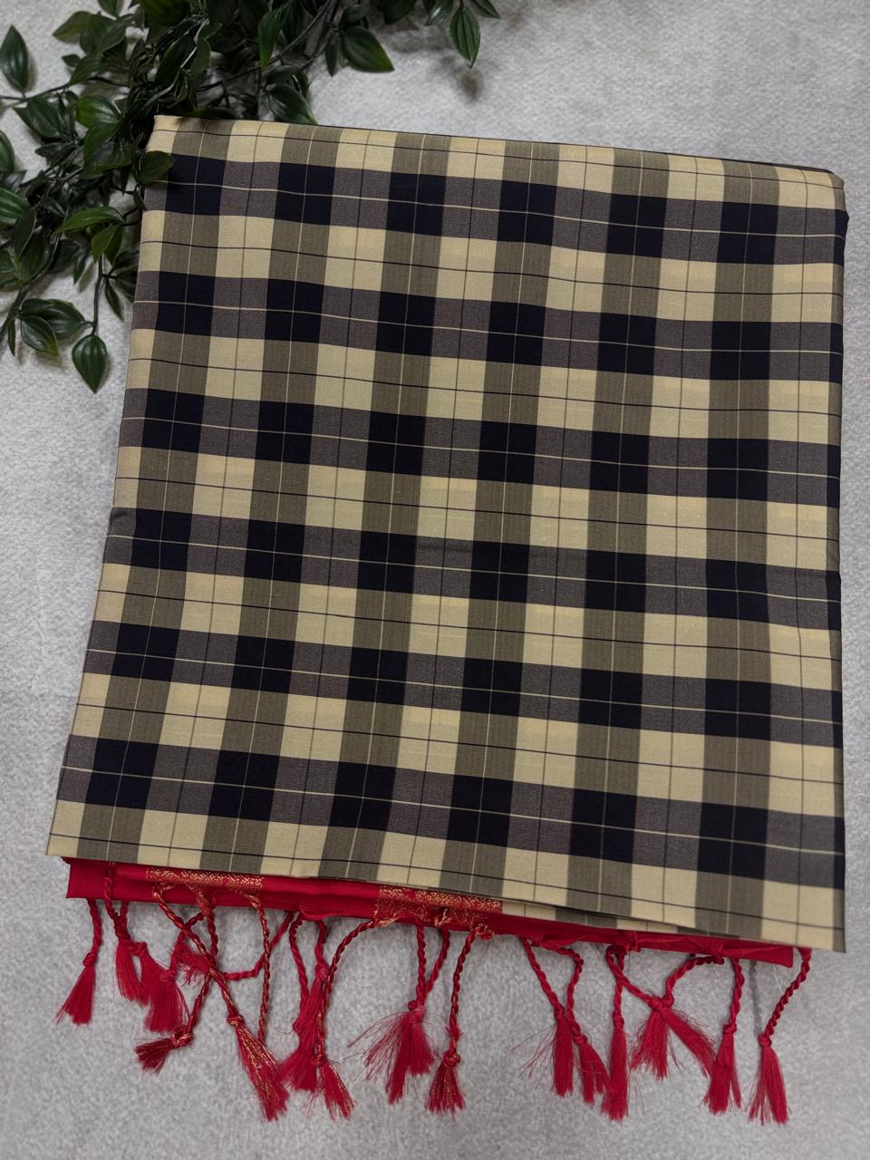 Black n White Checks Semi Kanchi Saree 110
