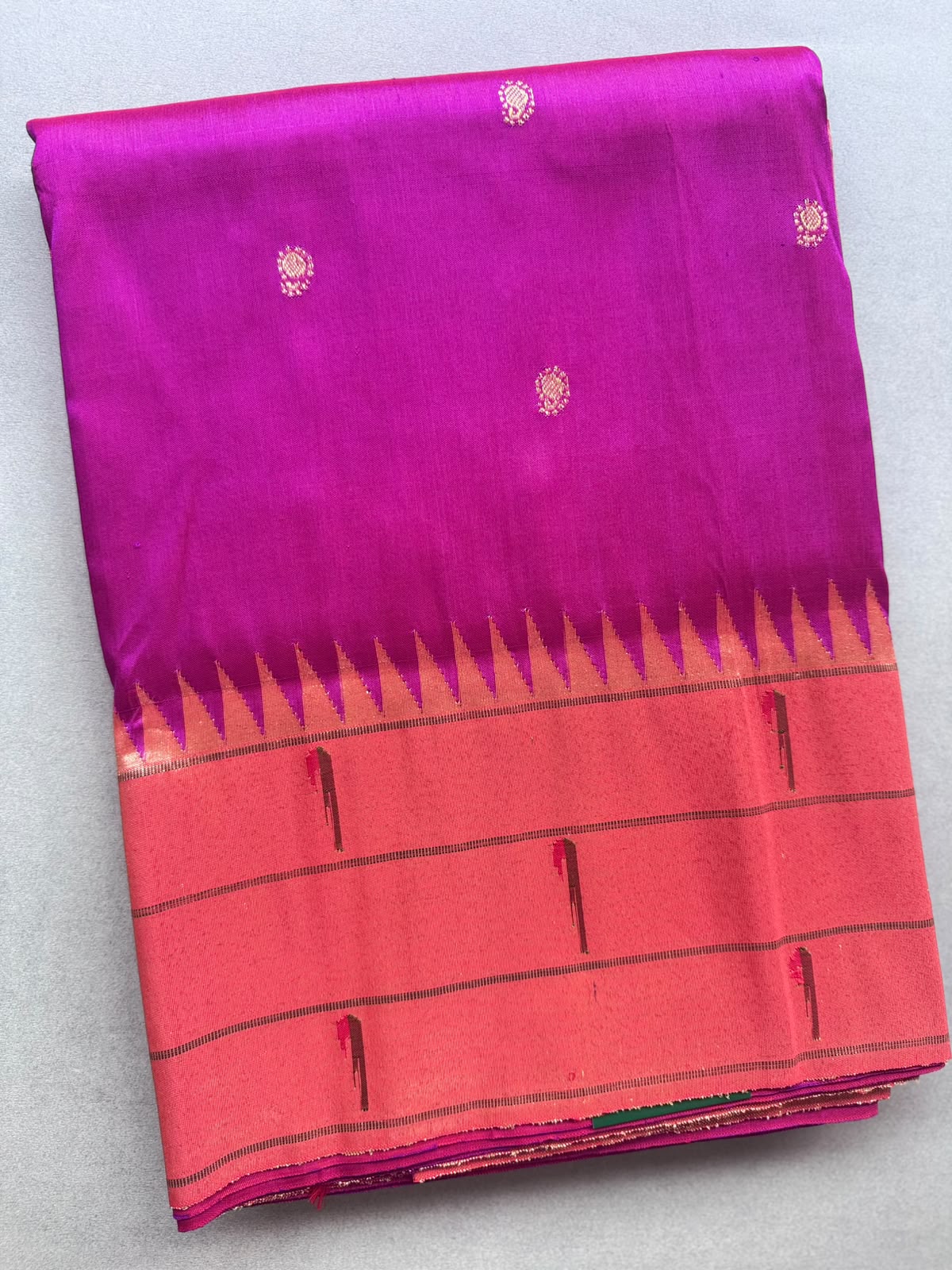 Magenta Pure Paithani Silk Saree (Swara)