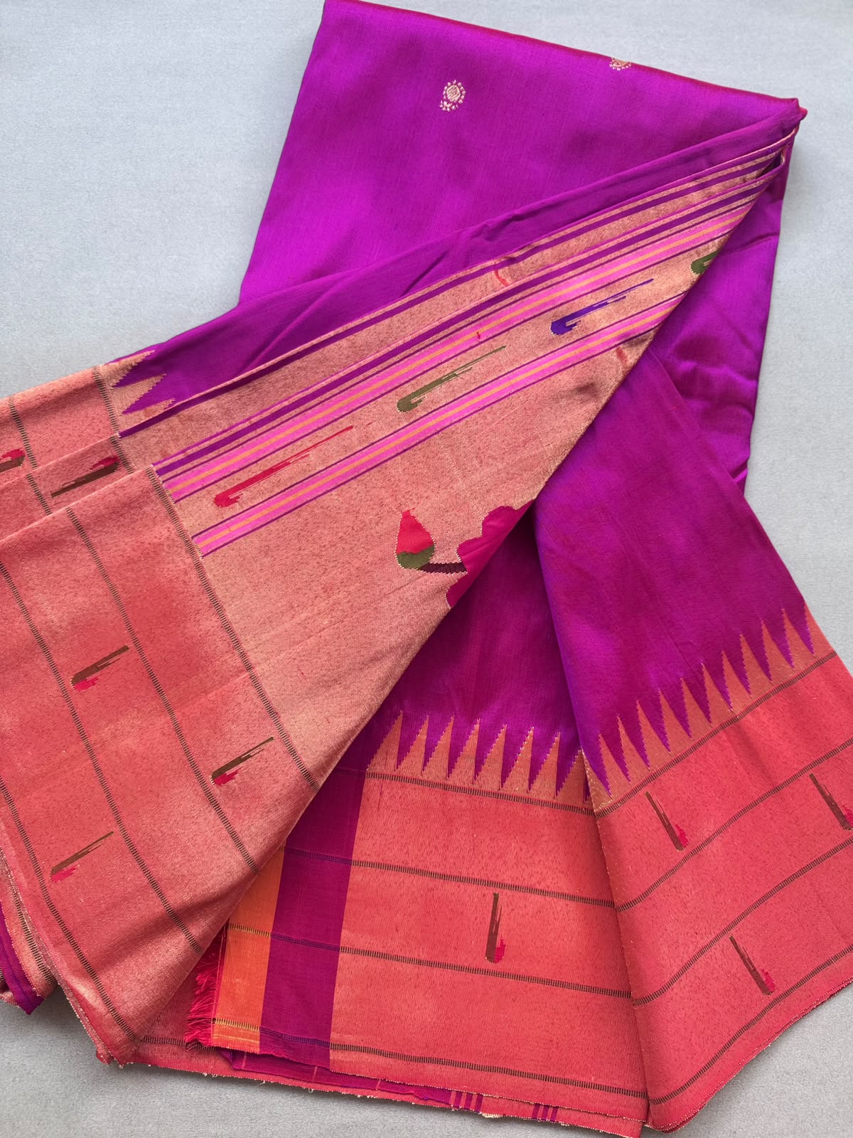 Magenta Pure Paithani Silk Saree (Swara)