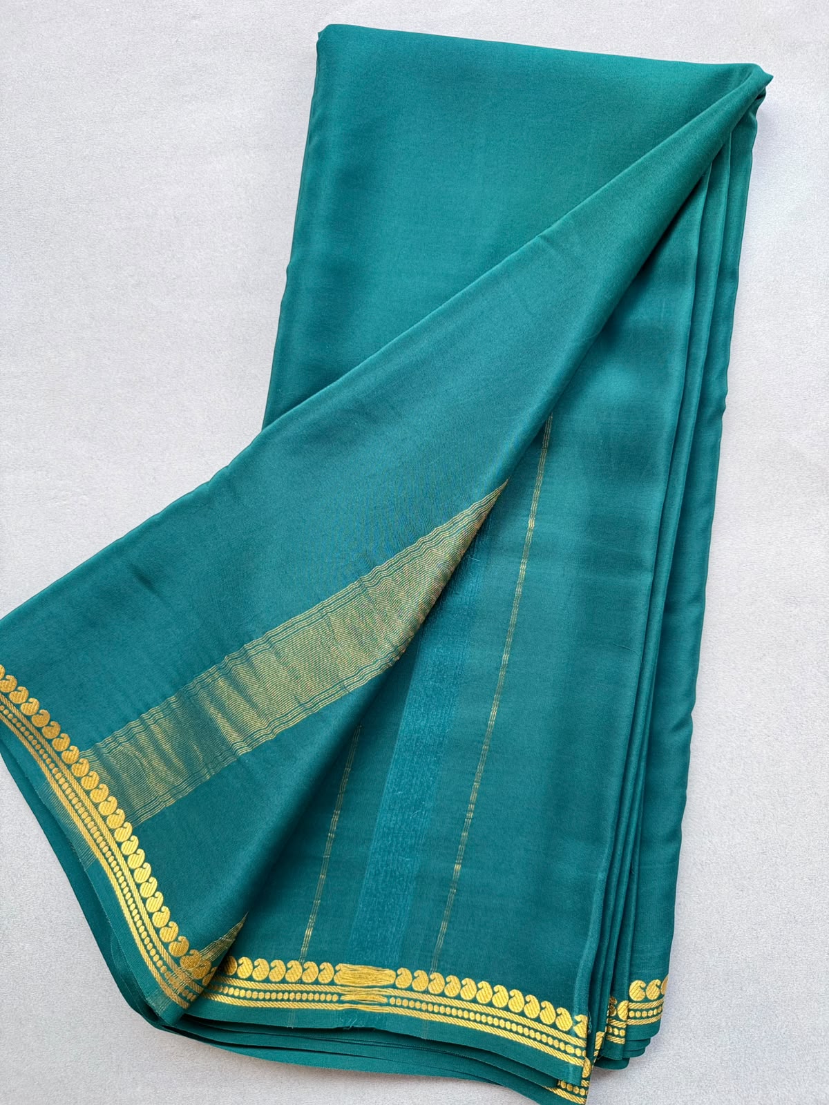 Bottle Green Pure Zari Mysore Silk CSG Saree 110