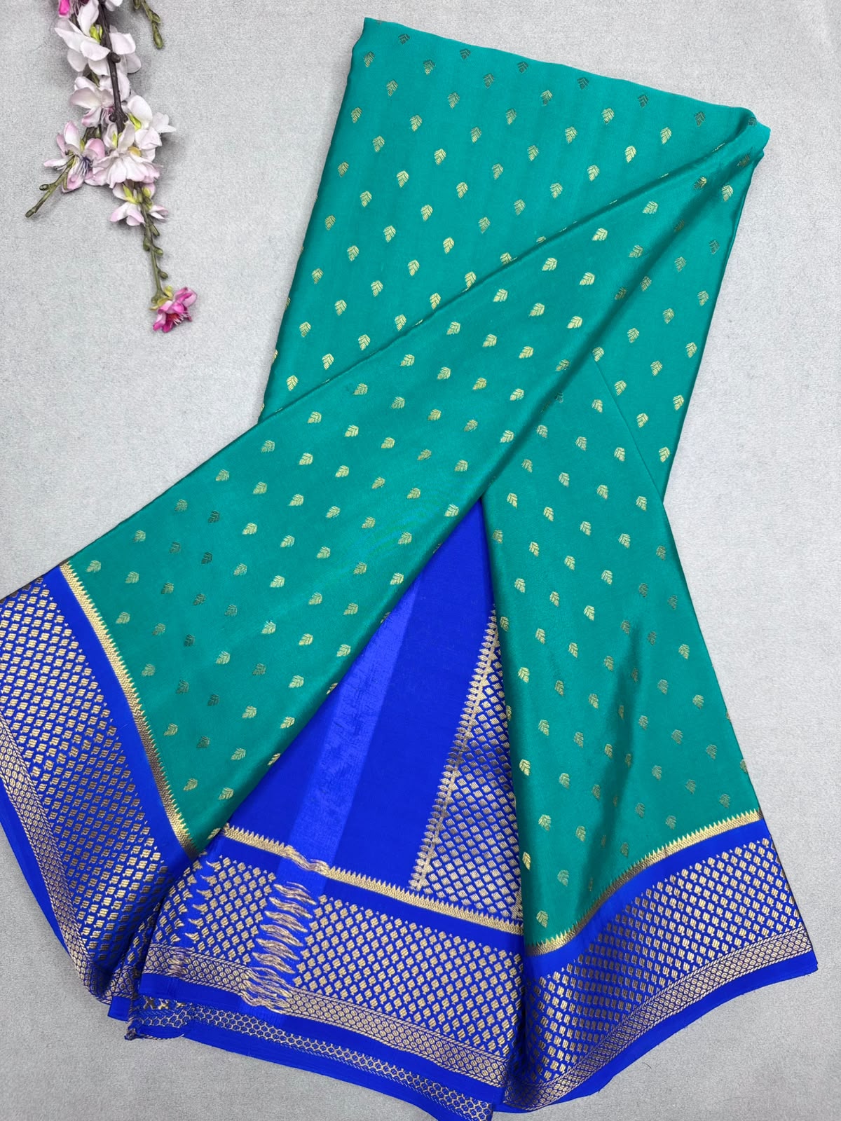 Teal Tilaka Butta Pure Mysore Crepe Silk Saree 110