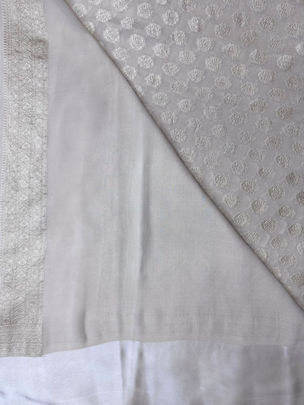 Cream Satin Border Pure Georgette Saree (Swara)