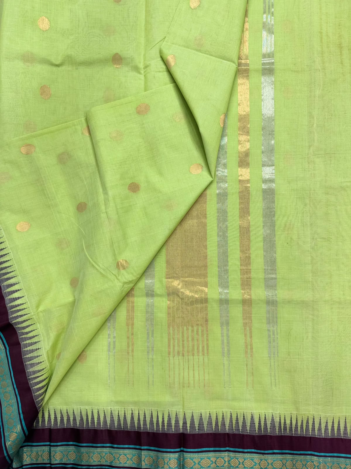 Green Ponduru Handloom Cotton Saree (Swara)
