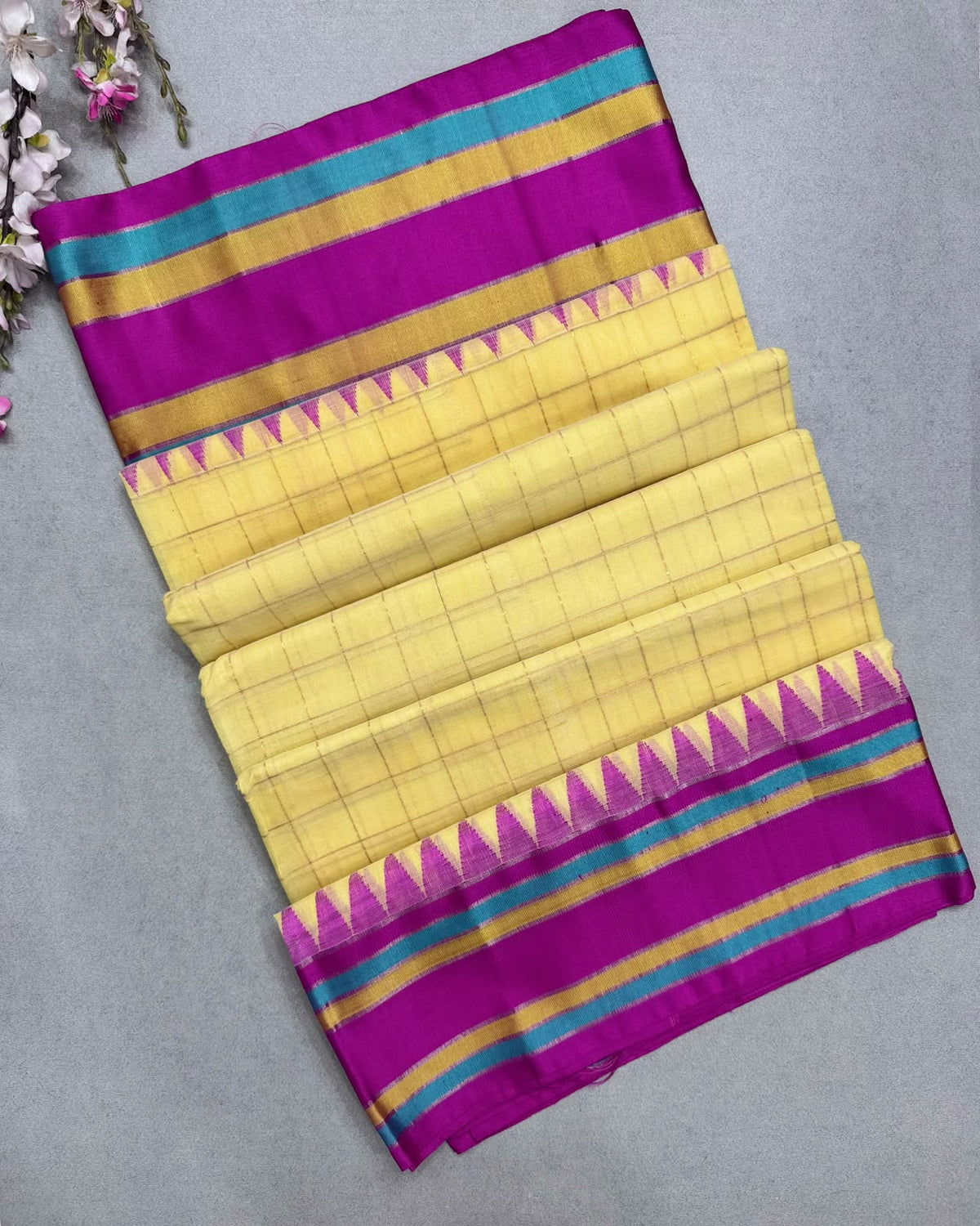 Yellow Checks Ponduru Handloom Cotton Saree (Swara)
