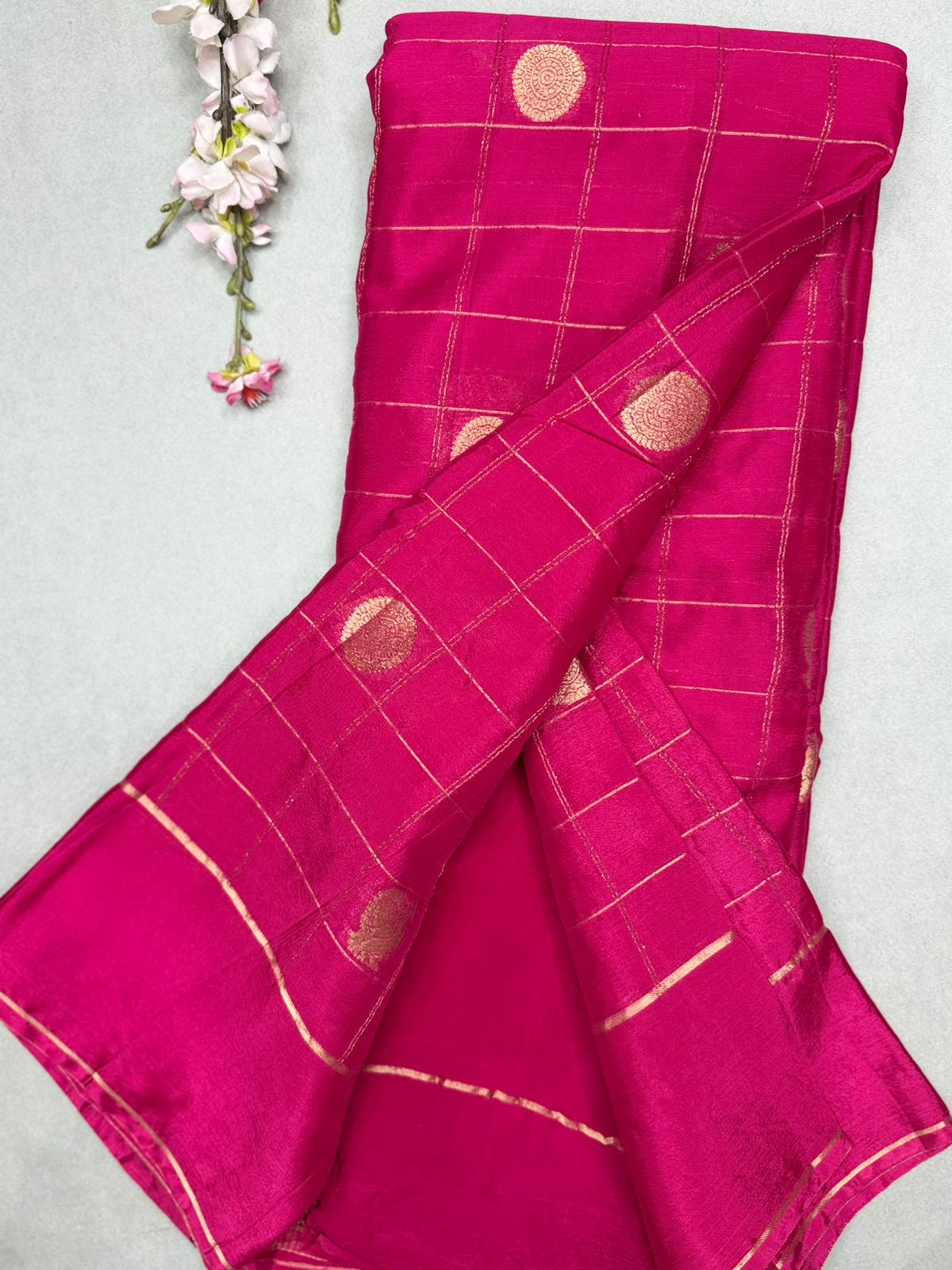 Pink Checks Semi Wrinkle Crepe Saree 111