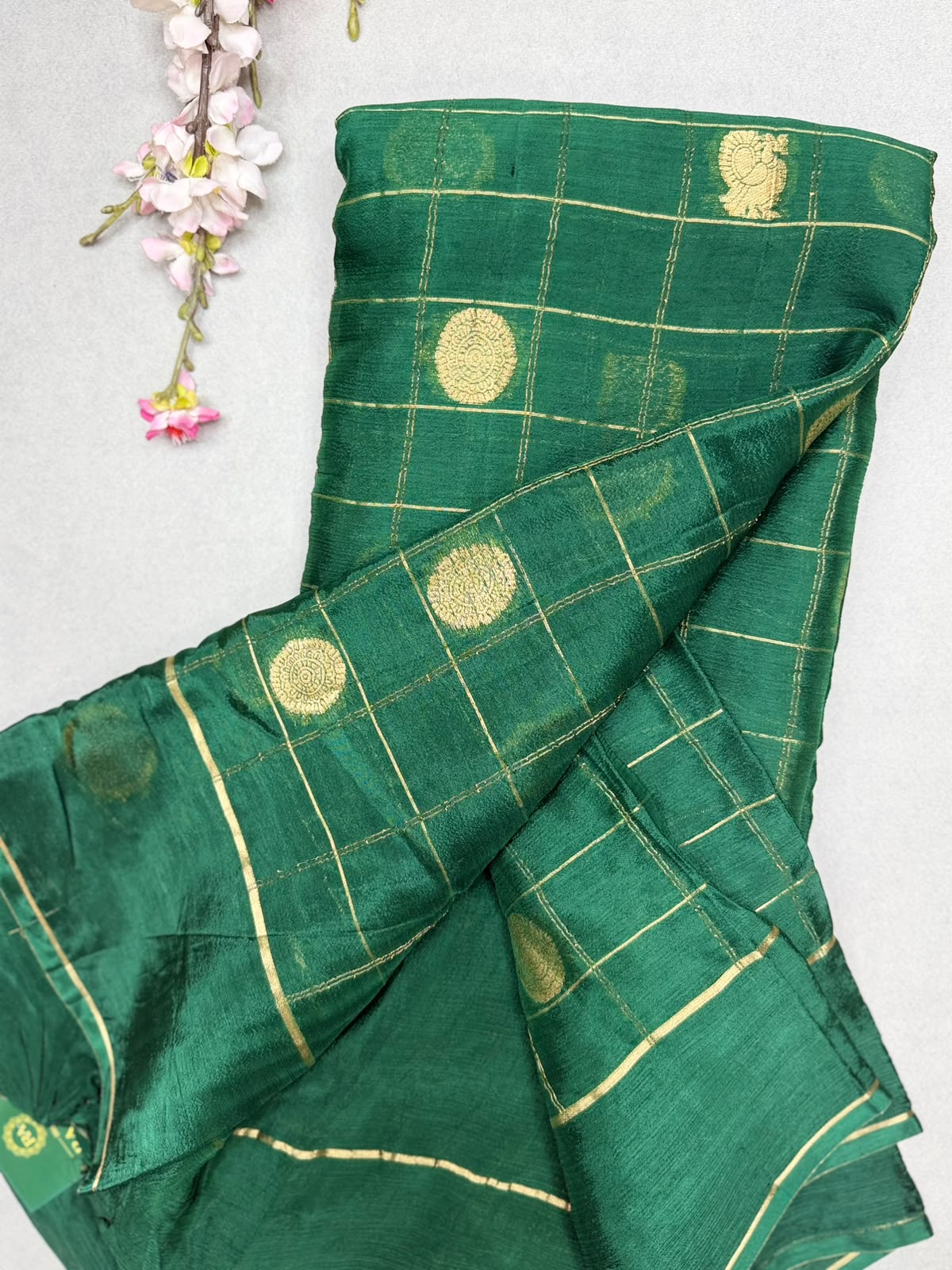 Bottle Green Checks Semi Wrinkle Crepe Saree 111
