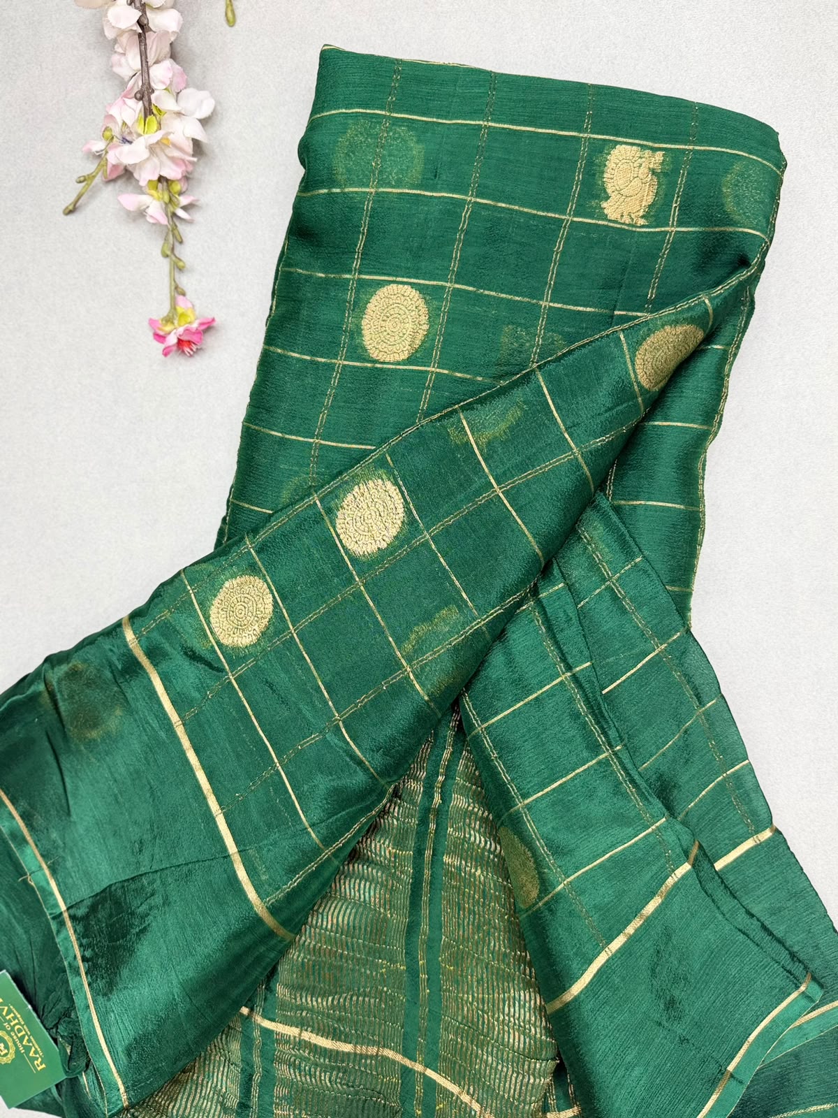 Bottle Green Checks Semi Wrinkle Crepe Saree 111