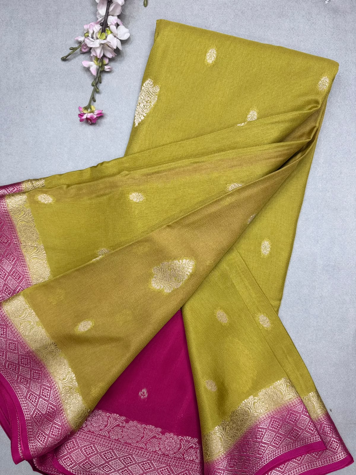 Mehandi Green Semi Mysore Crepe Saree 111