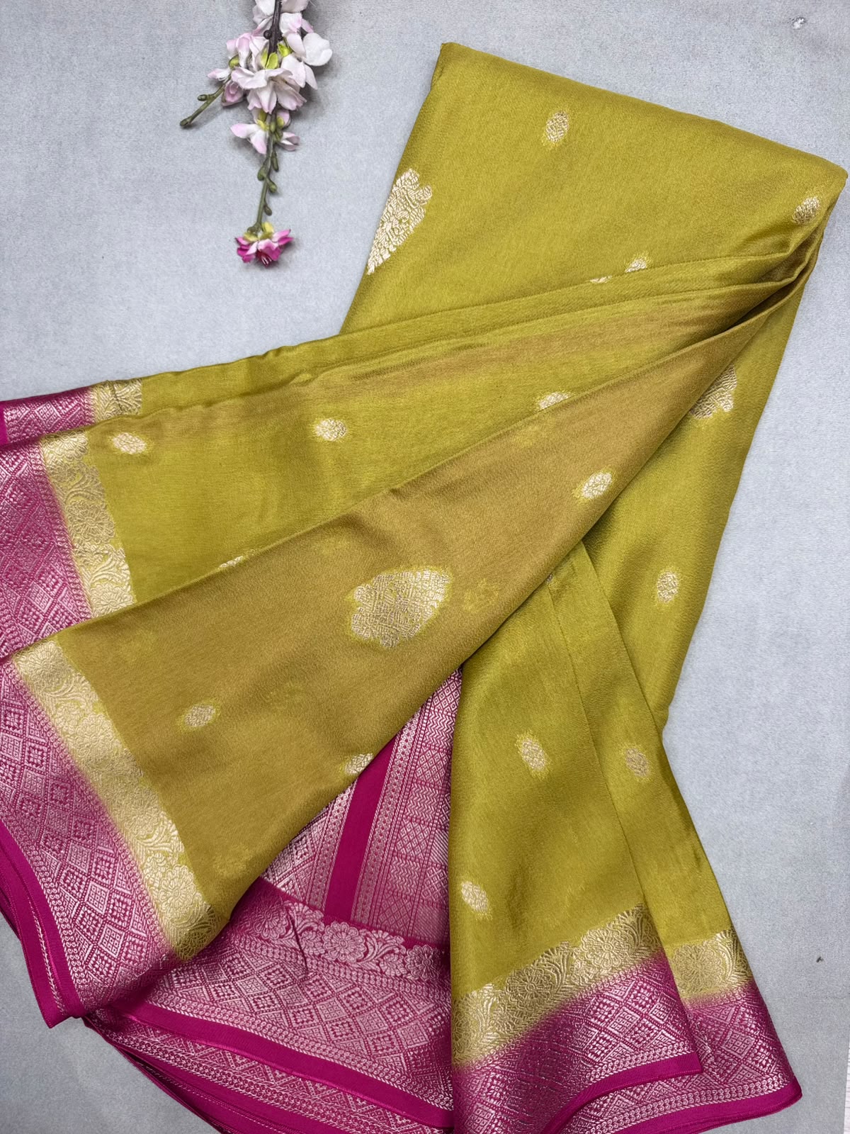 Mehandi Green Semi Mysore Crepe Saree 111