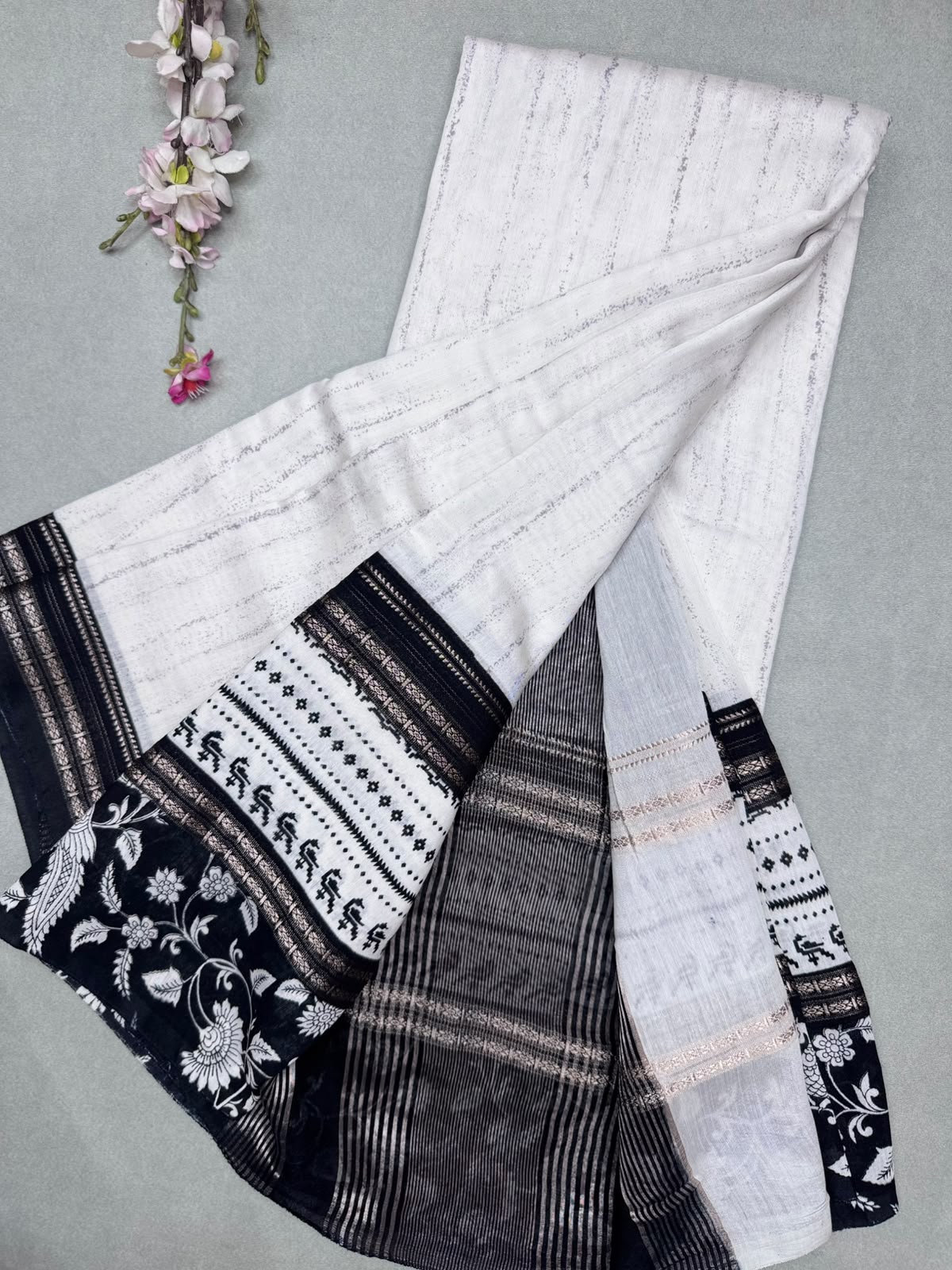 White Soft Tussar Crepe Saree 111
