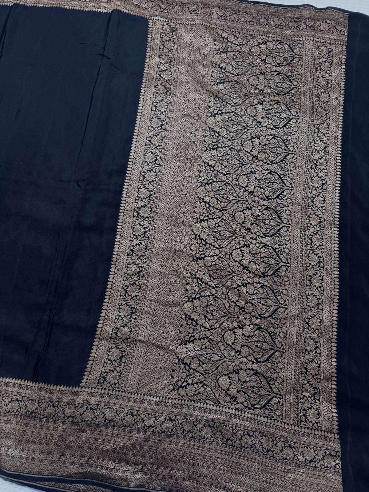 Black Pure Benarasi Crepe Saree 111