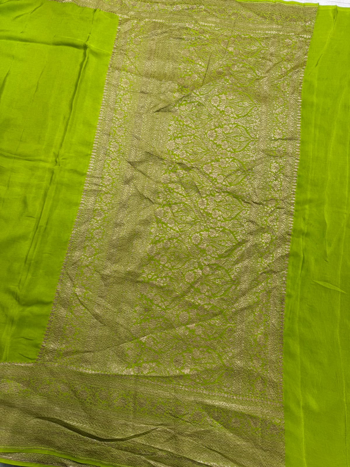 Green Pure Benarasi Crepe Saree 111