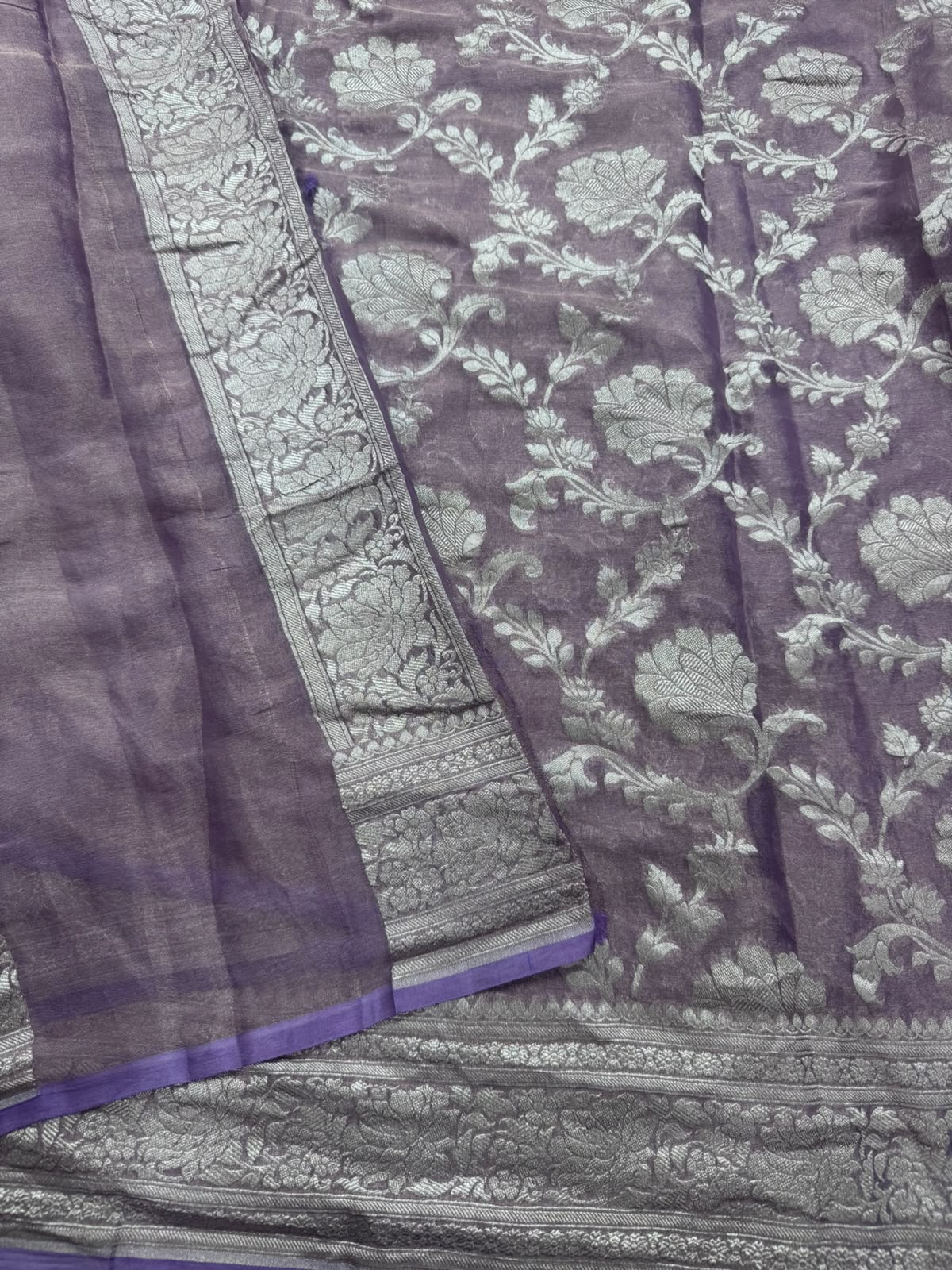 Mauve Handloom Pure Benarasi Georgette Saree 110