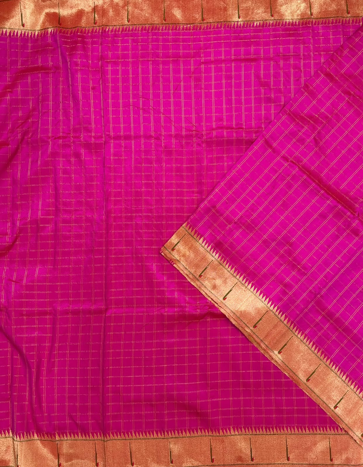 Pink Pure Handloom Paithani  Silk Saree (Swara)