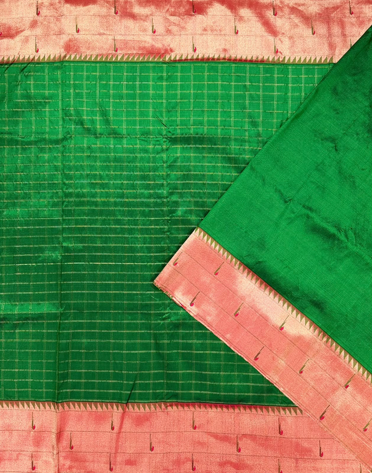 Green Pure Handloom Paithani  Silk Saree (Swara)