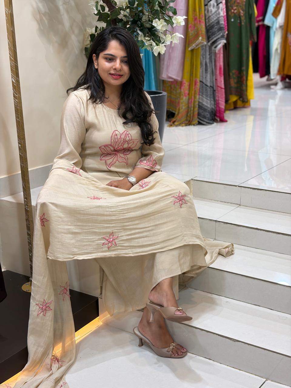 Beige Mul Chanderi Thread Embroidery Airline Kurtha 53