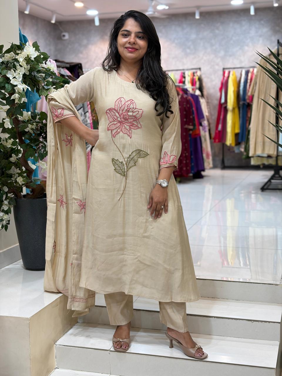 Beige Mul Chanderi Thread Embroidery Airline Kurtha 53