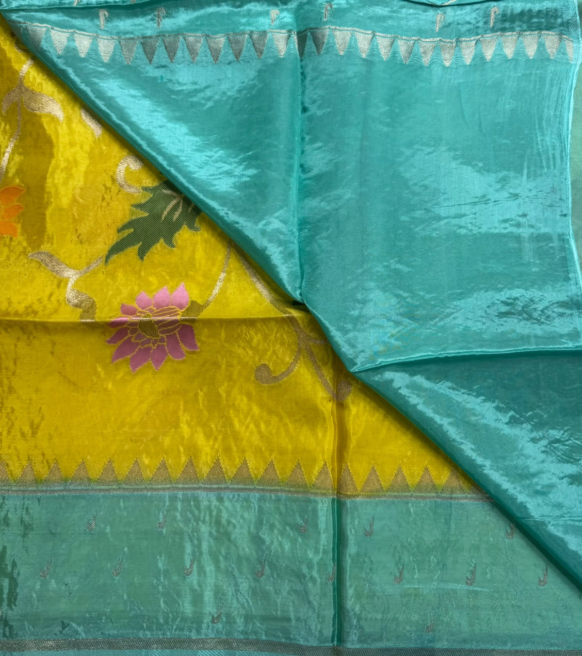 Yellow Jamdani Crepe Saree 111