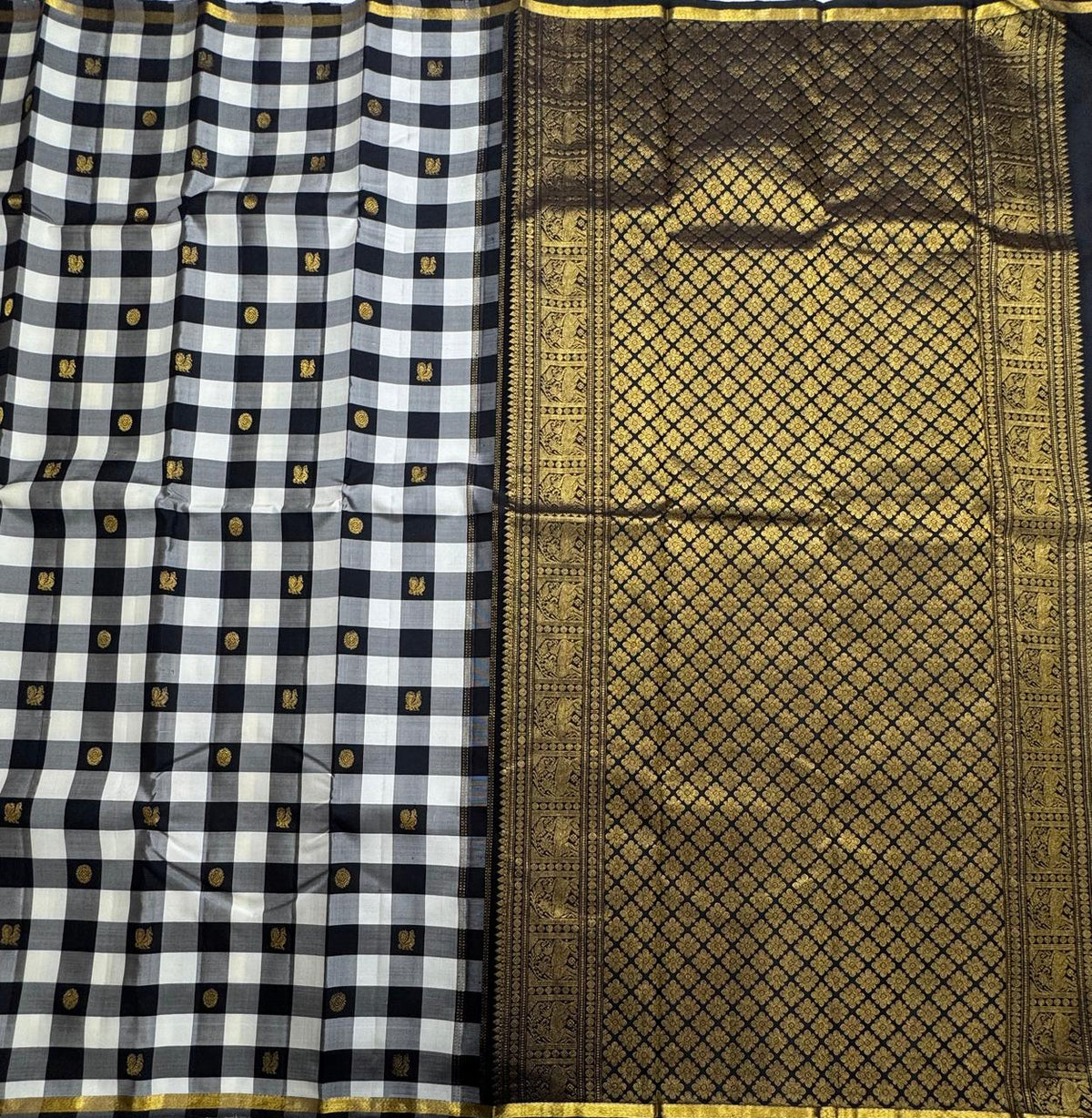 Black And White Checks Pure Kanchipuram Silk Saree 111 (Swara)
