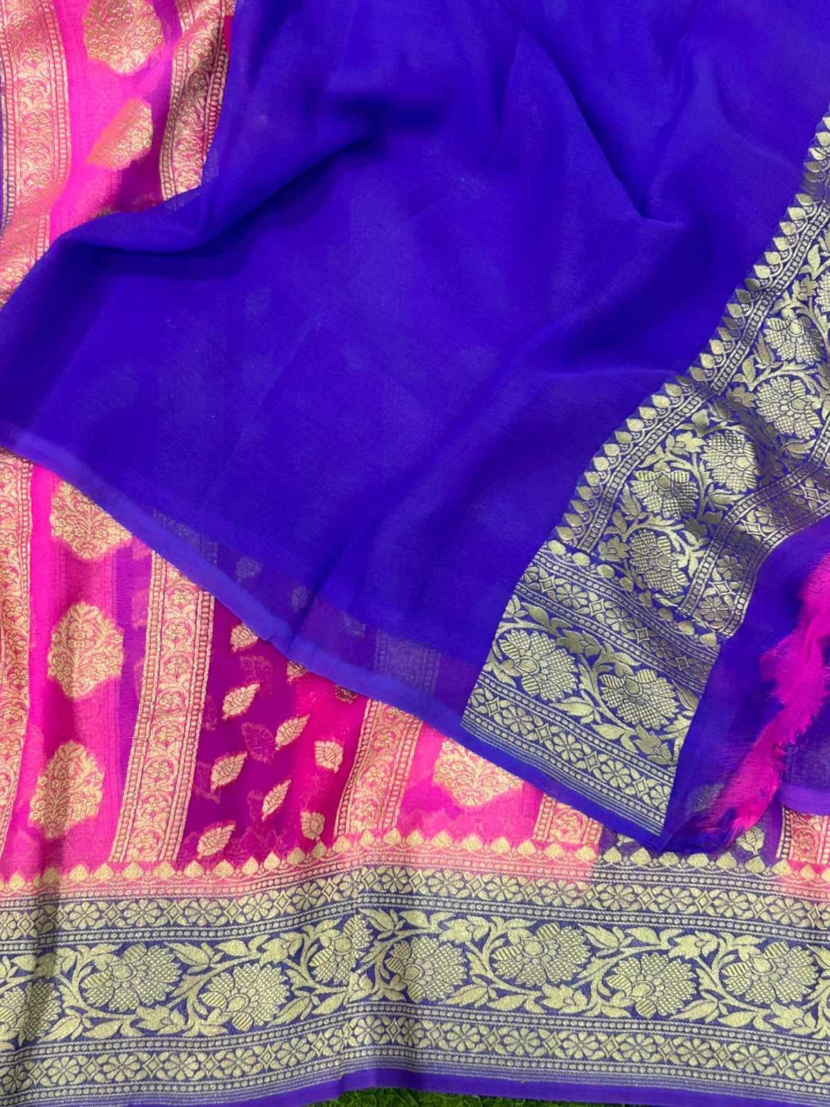 Pink rankart pure georgette benaras saree