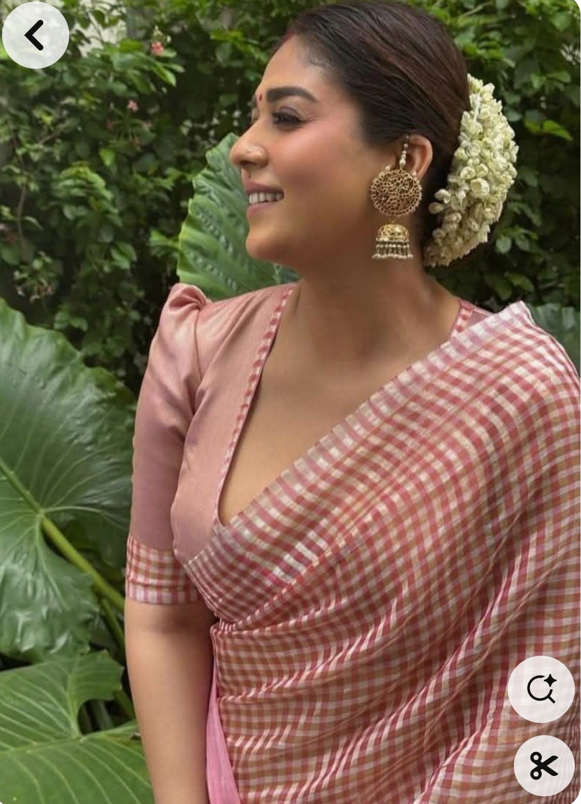 Nayantara pink checks tissue saree
