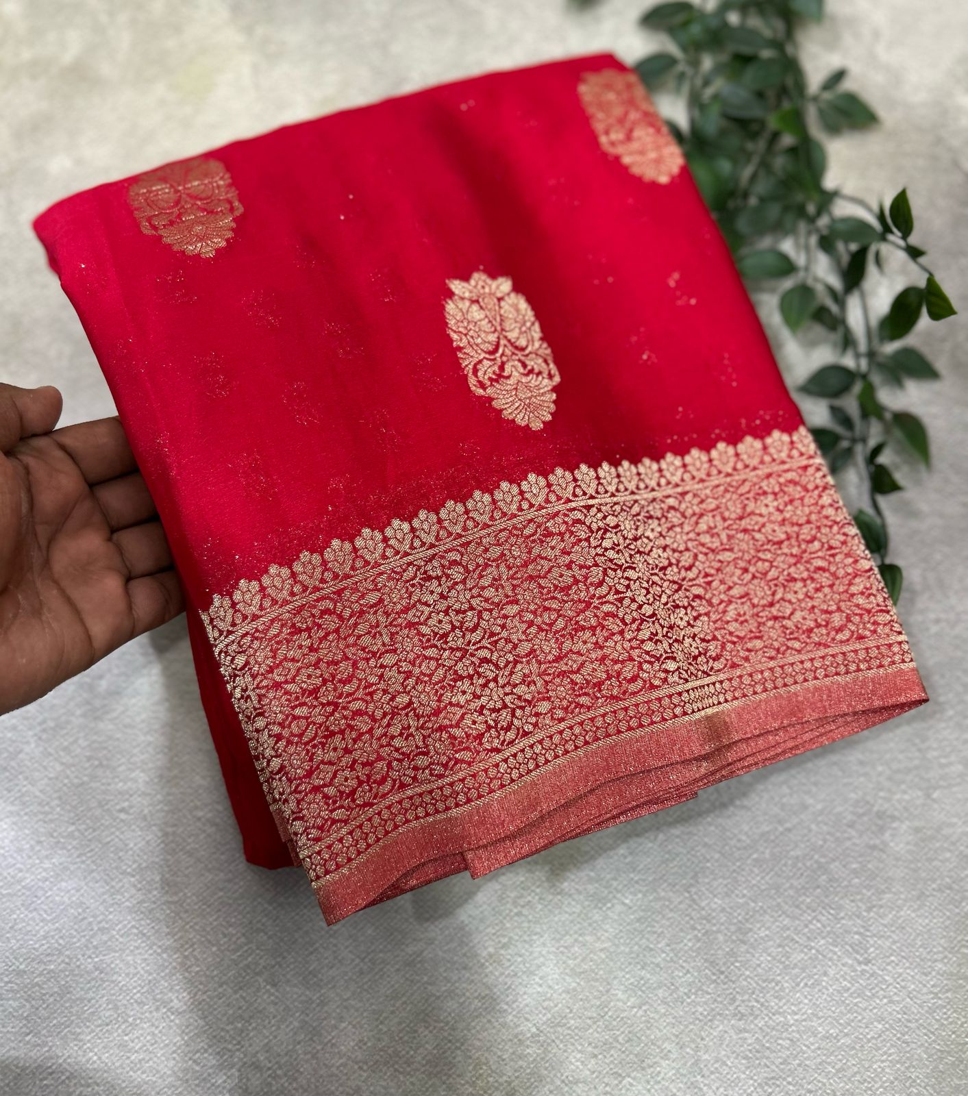 Red big butta 07 designer soft crepe (RR)