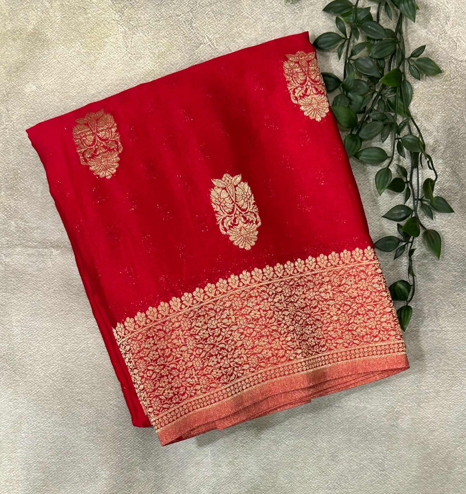 Red big butta 07 designer soft crepe (RR)