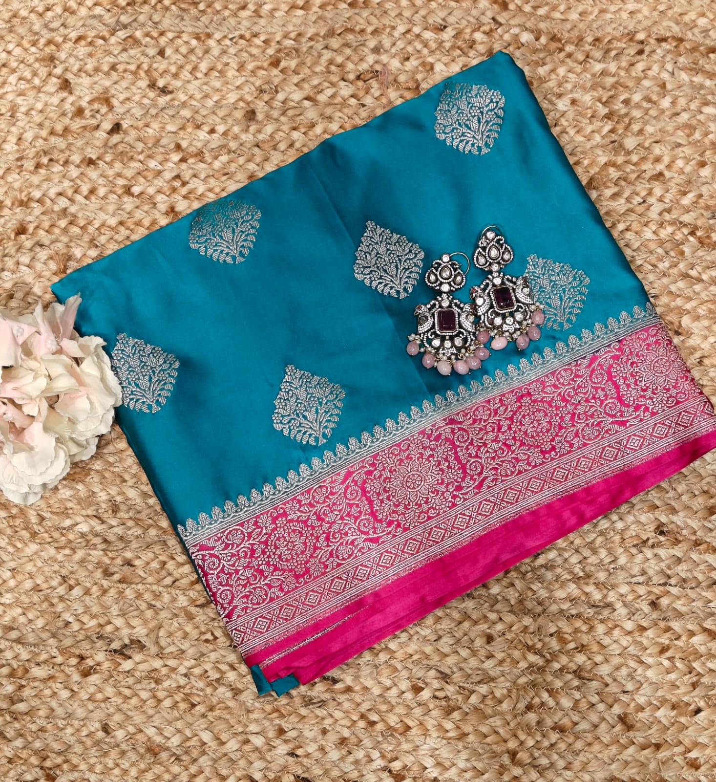 Rama green scallop mushru satin crepe saree-09
