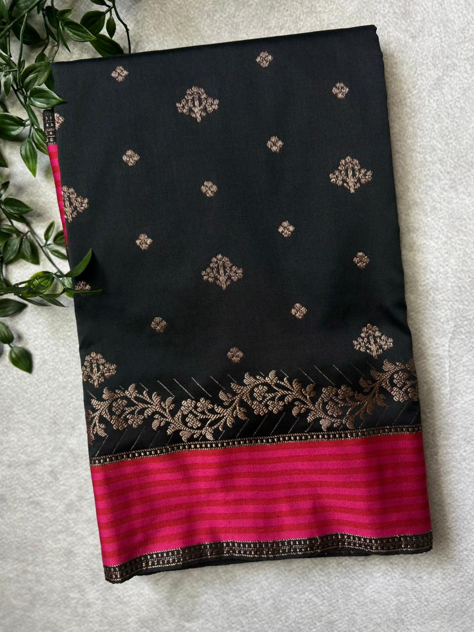 Black n pink semi banarasi silk saree