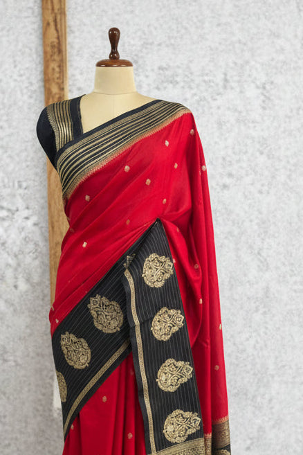Rashmika mandanna red n black semi mysore crepe saree RM105