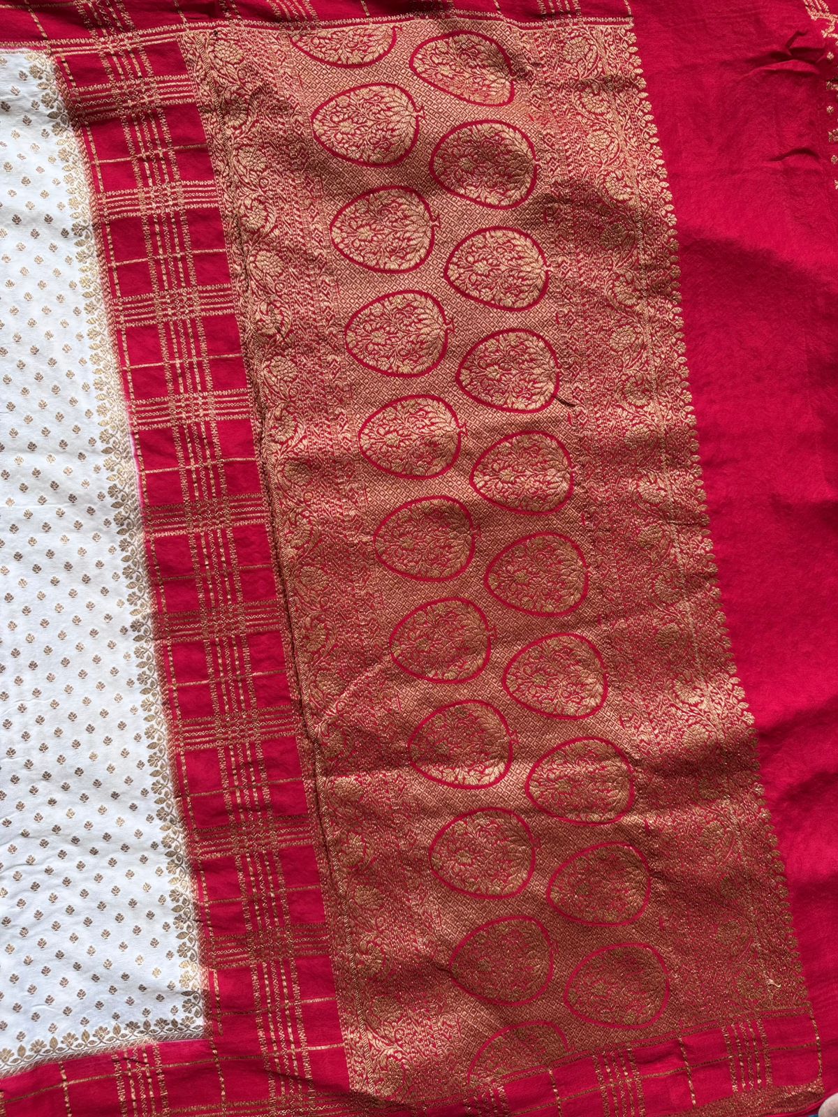 Cream Pure Benarasi Crepe Saree 109