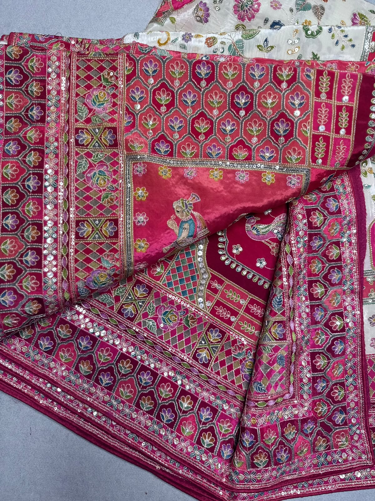 Gold Pashmina Georgette Saree 110